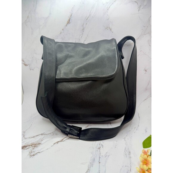 Vintage Wilsons Genuine Leather Black Shoulder Bag 90's EXCELLENT - Picture 1 of 16